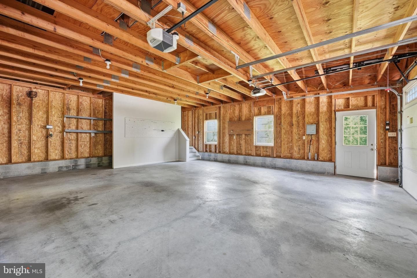 210 Meng Road photo 74