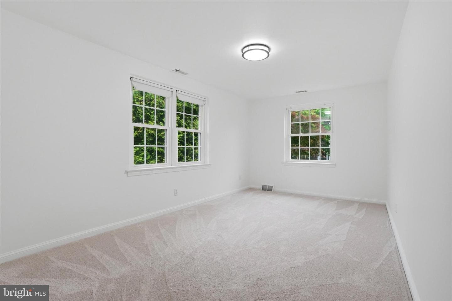 518 Winding Way photo 27