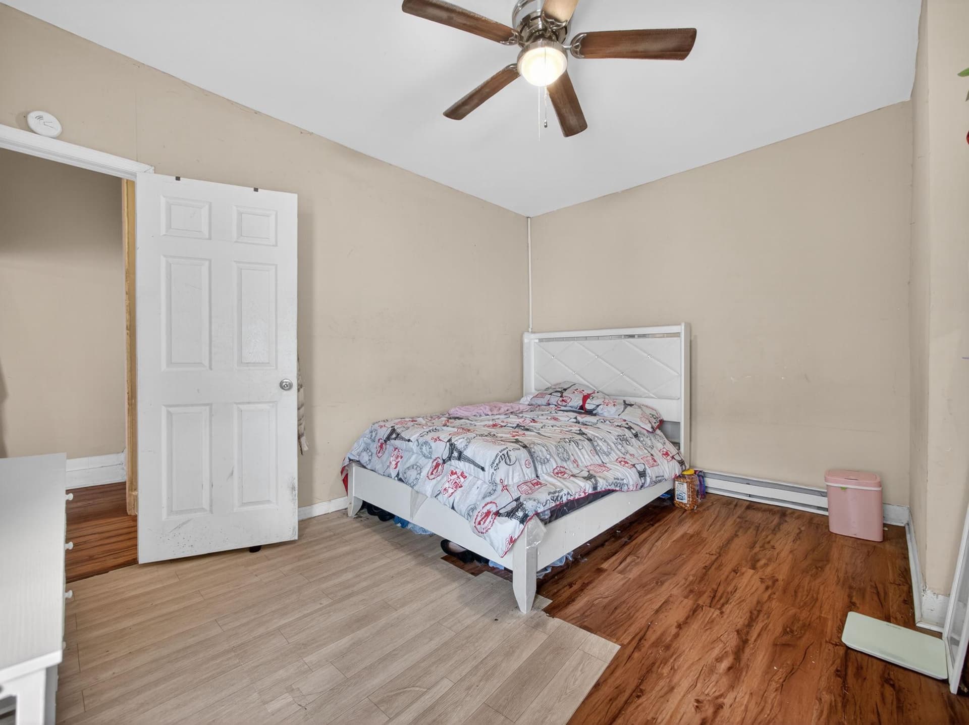 866 E High Street photo 42