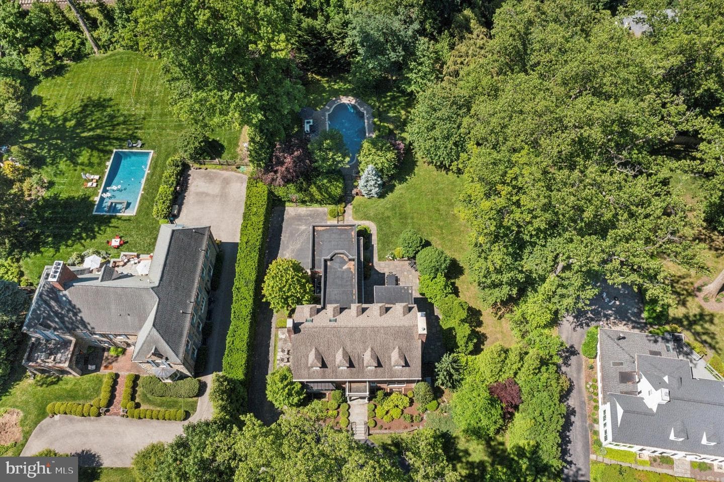 207 Curwen Road photo 64