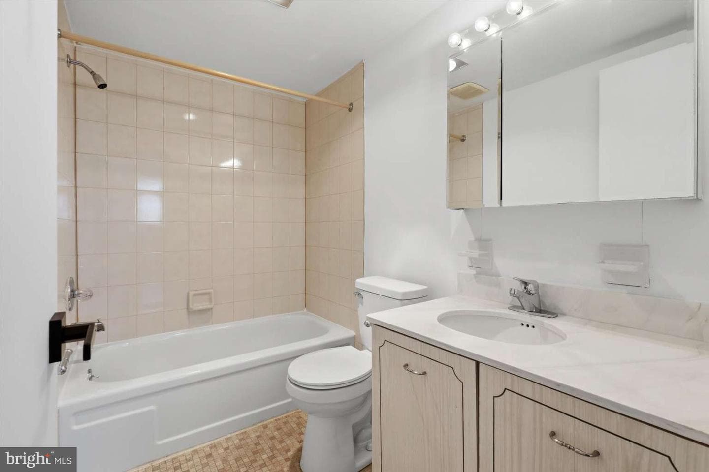 309 Florence Avenue #329-N photo 25