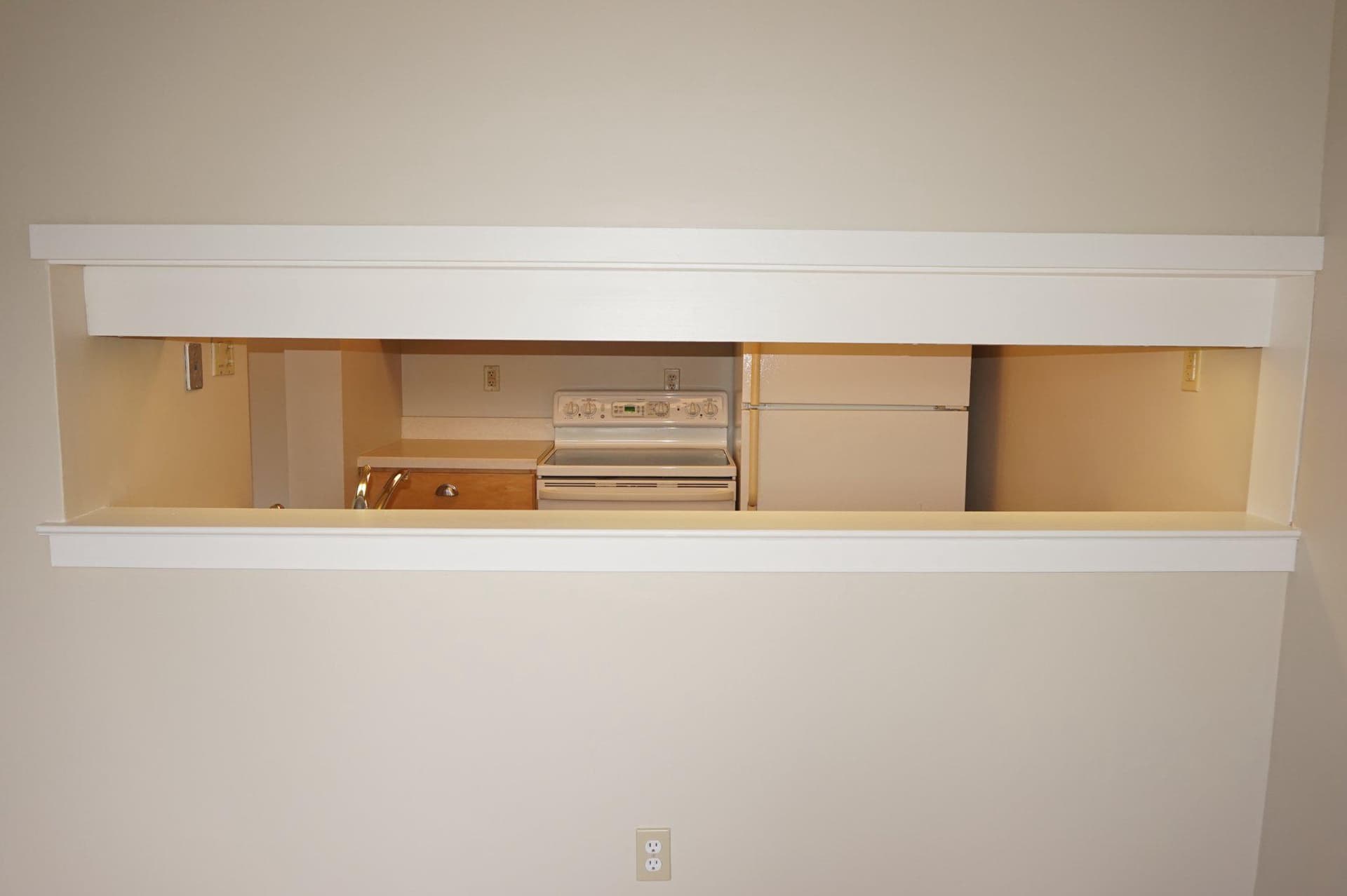 1570 The Fairway #512 E photo 10