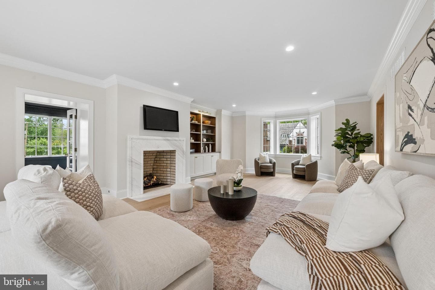 519 Sussex Road photo 13