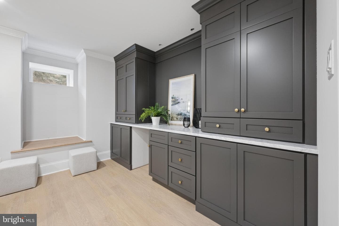 519 Sussex Road photo 39