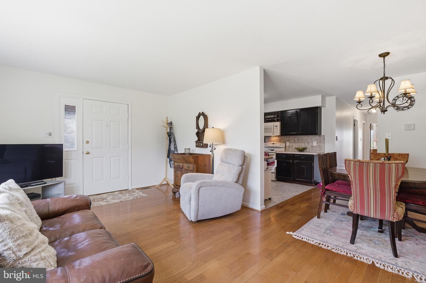 1430 Colwell Lane photo 5