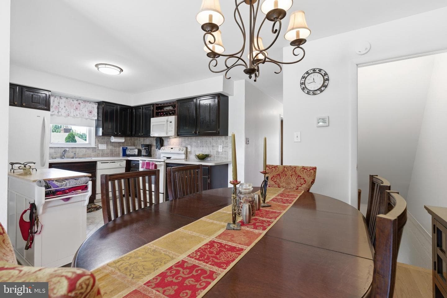 1430 Colwell Lane photo 8