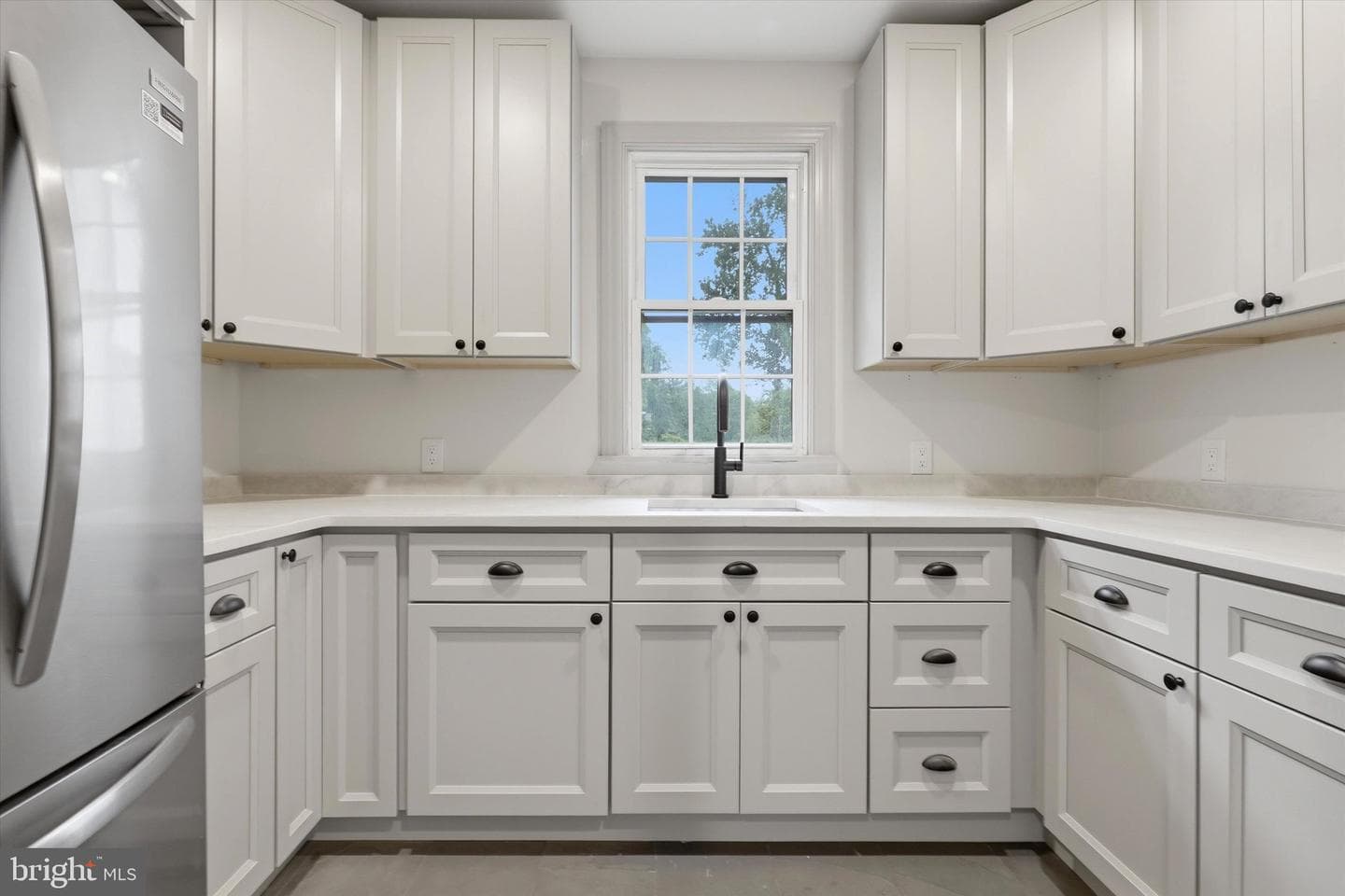 500 E Mill Road photo 16