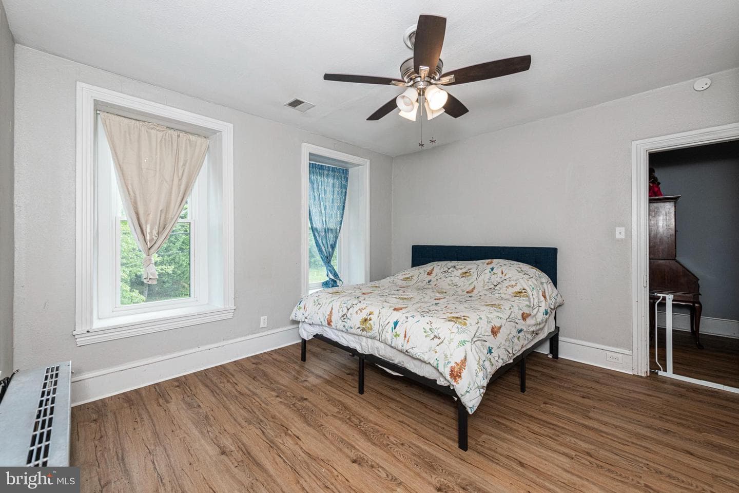 57 Longview Road photo 28