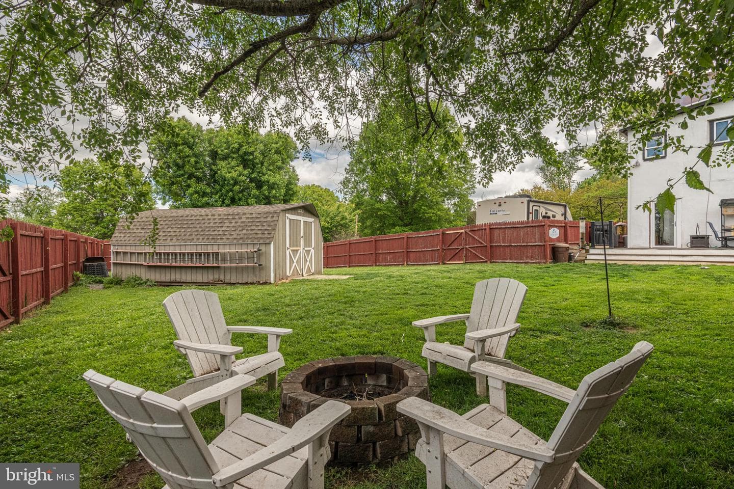 57 Longview Road photo 43