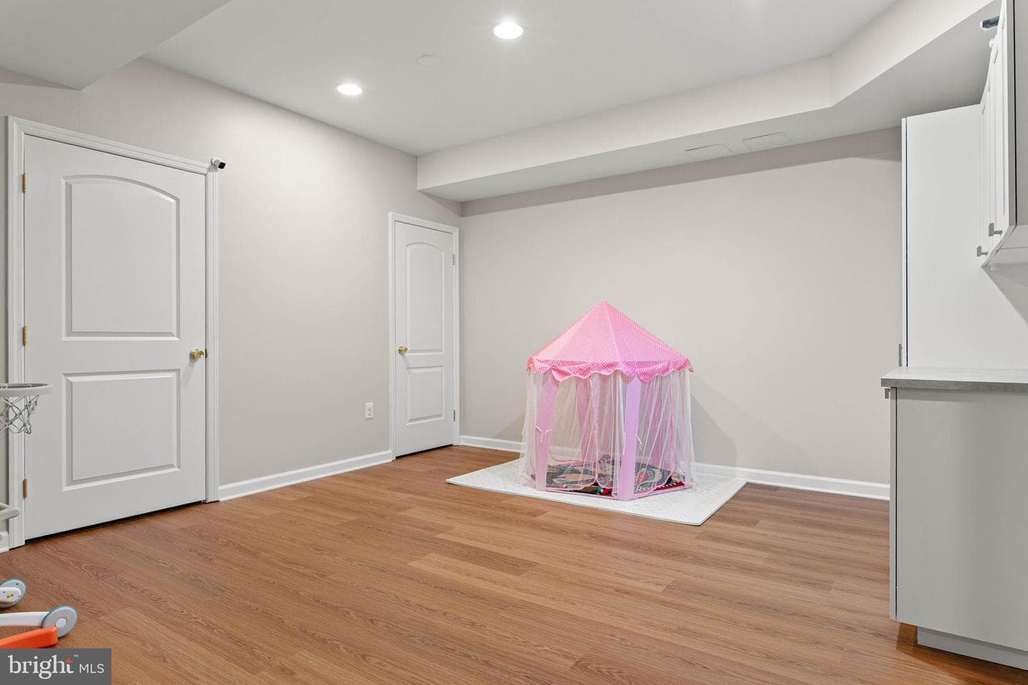 134 Carriage Court photo 29