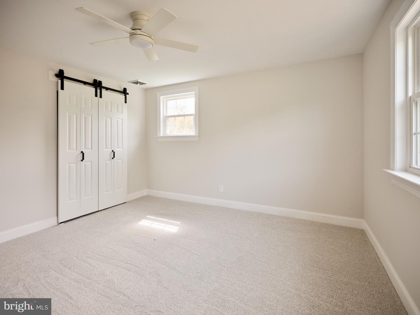 712 S Park Avenue photo 25