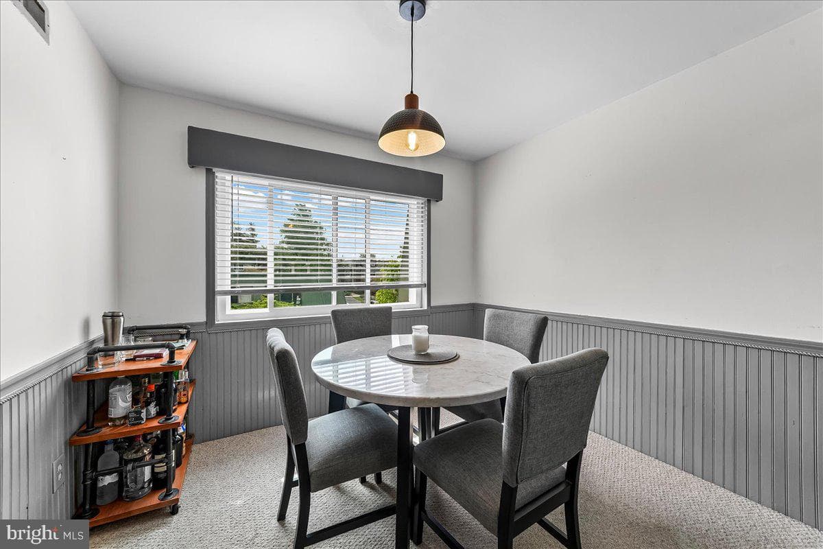810 Meadowview Lane #810 photo 7