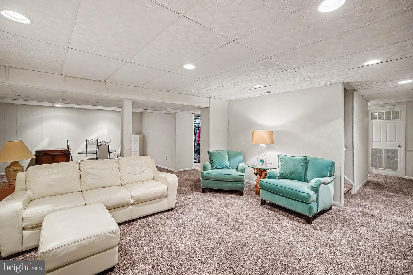 944 Hedgerow Court photo 41