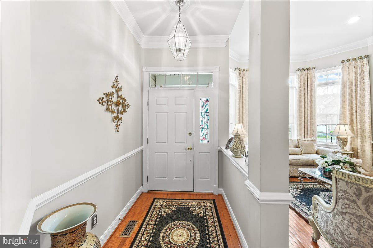 214 Hanover Road photo 2