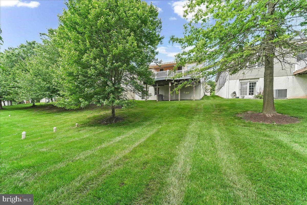 214 Hanover Road photo 30
