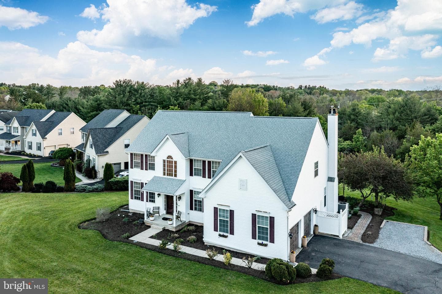 200 Devon Lane photo 3