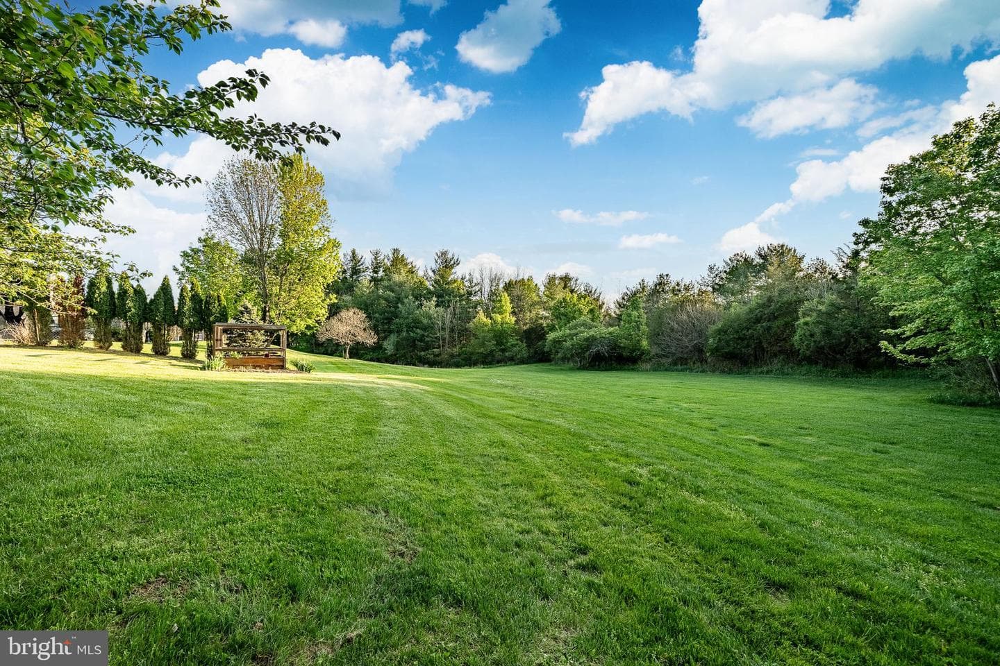 200 Devon Lane photo 38