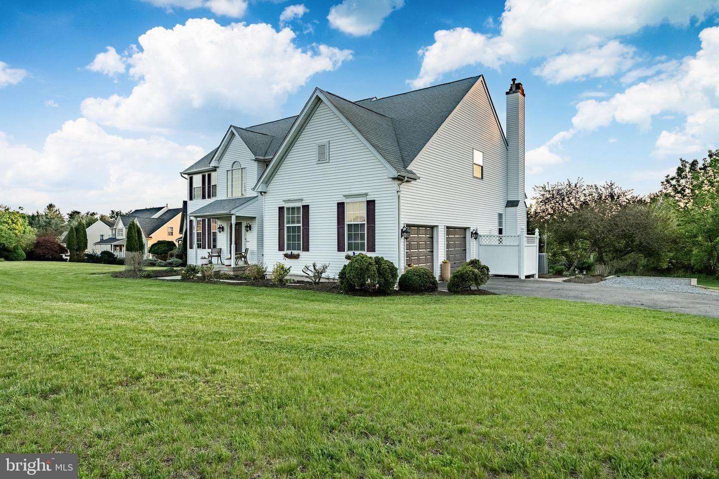 200 Devon Lane photo 4