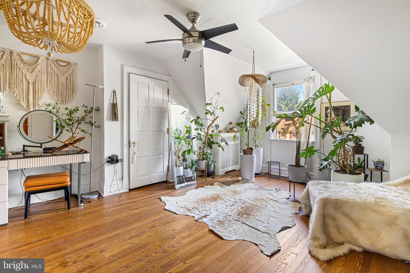 1670 Cloverly photo 42