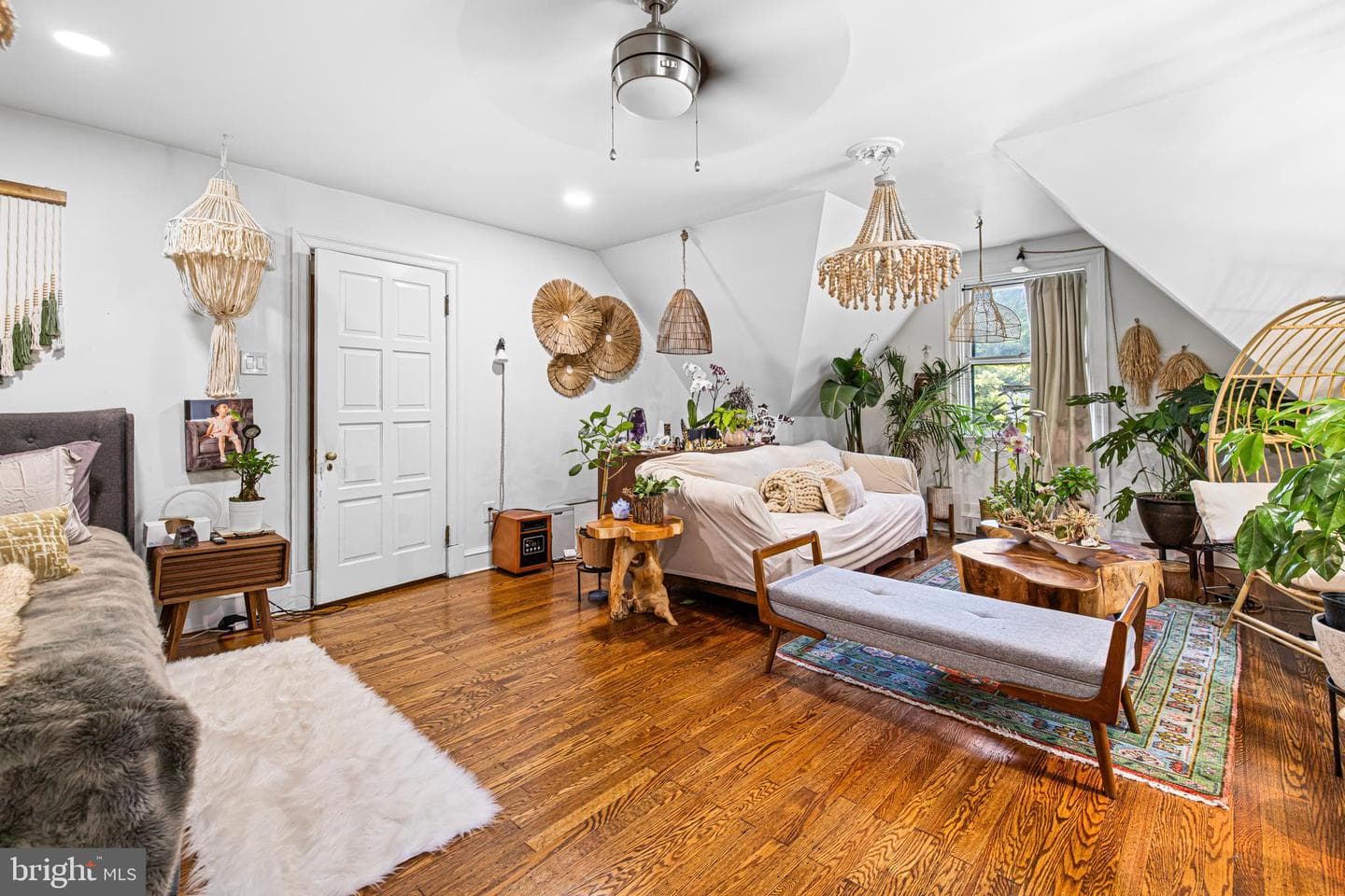 1670 Cloverly photo 44