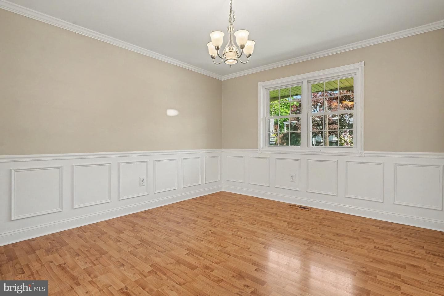 324 W Montgomery Ave photo 12