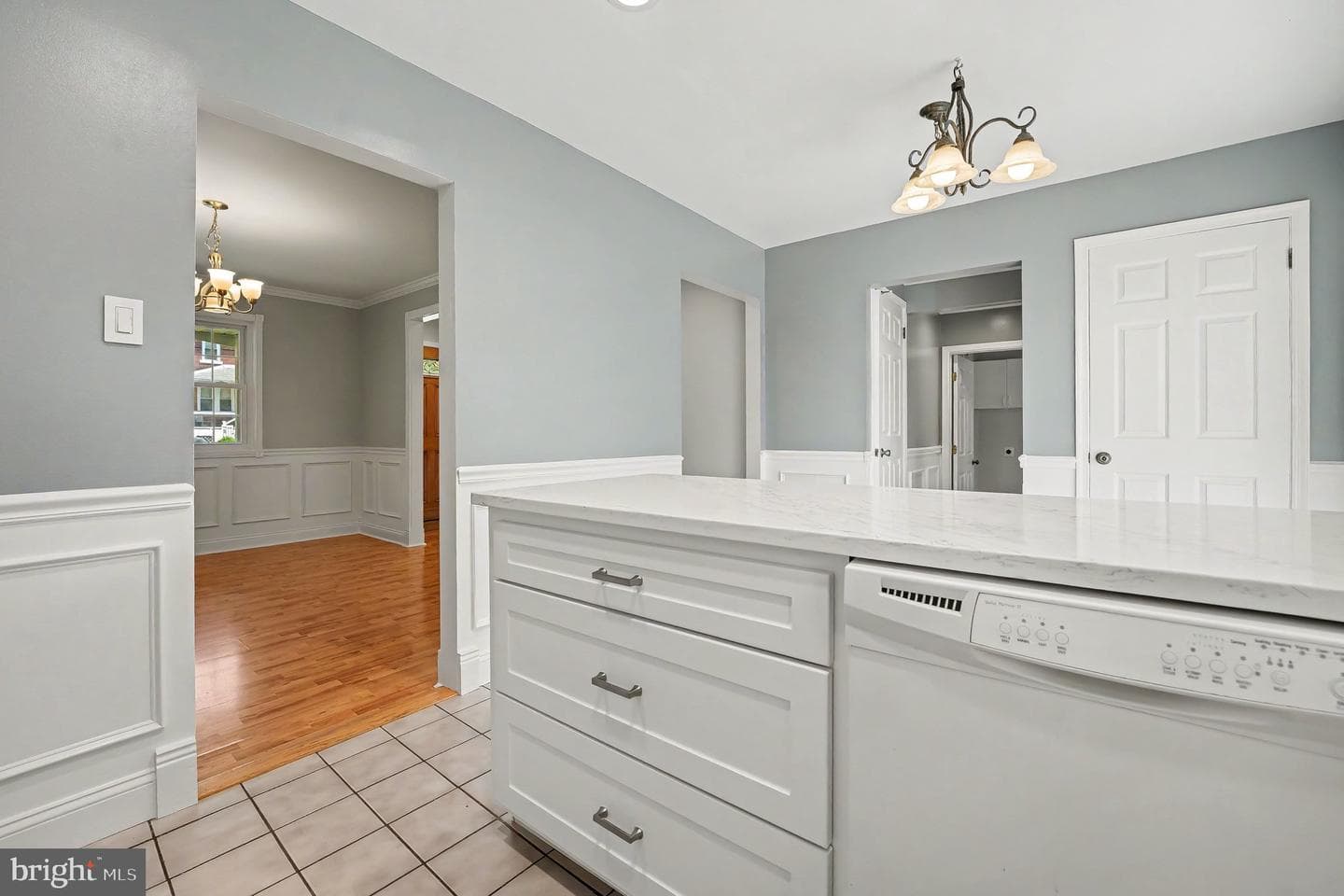 324 W Montgomery Ave photo 14