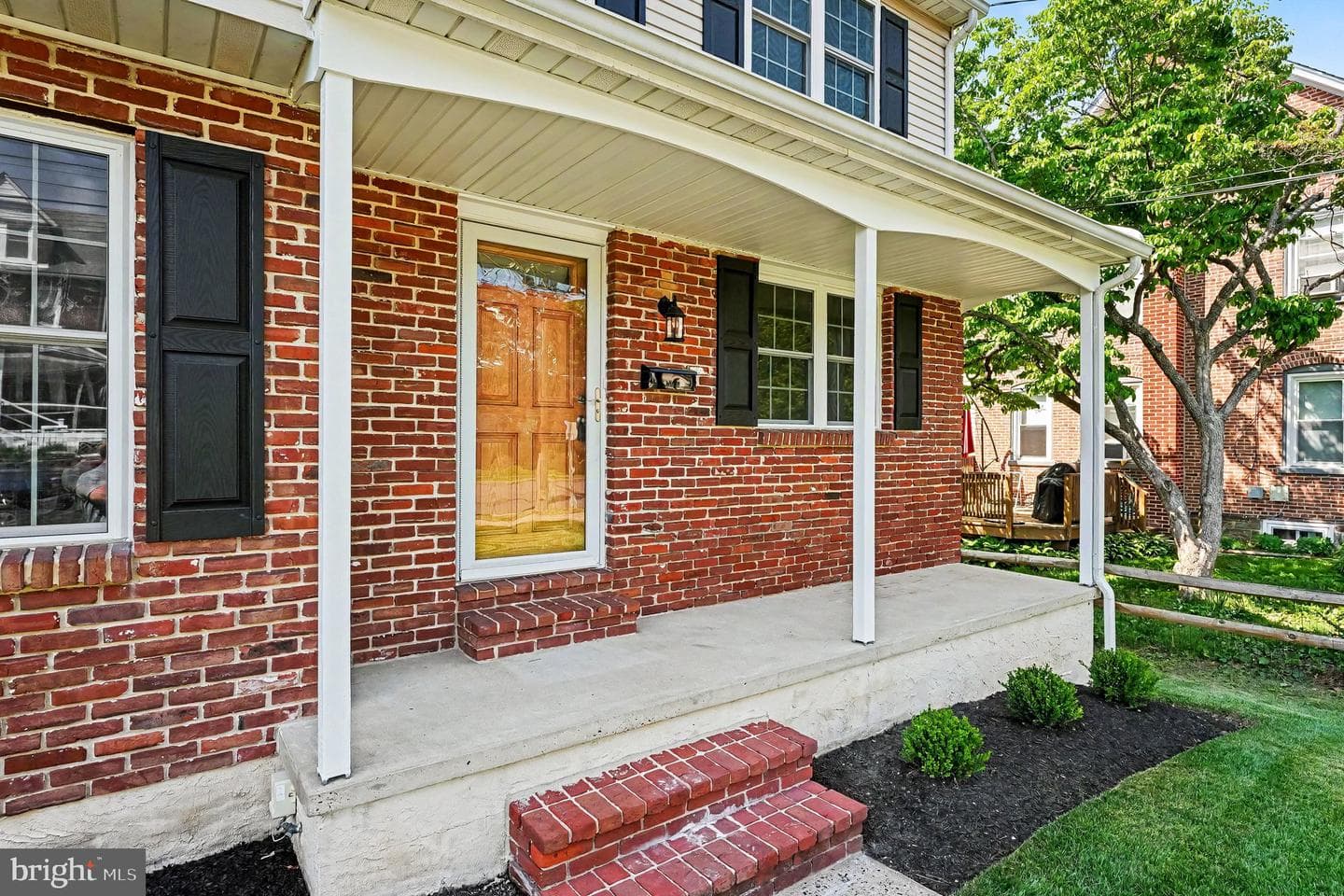 324 W Montgomery Ave photo 4