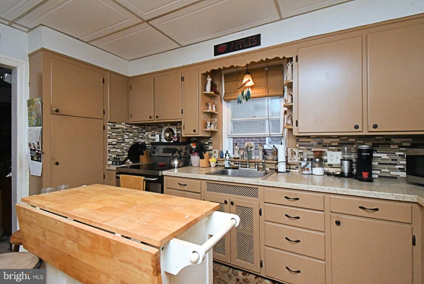 64 Diamond Street photo 13
