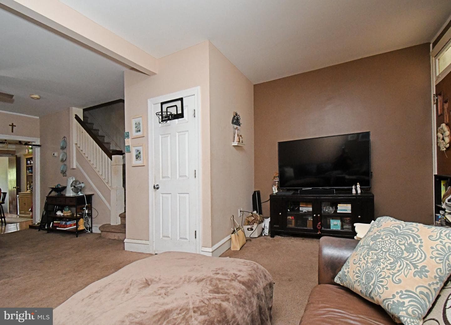64 Diamond Street photo 7