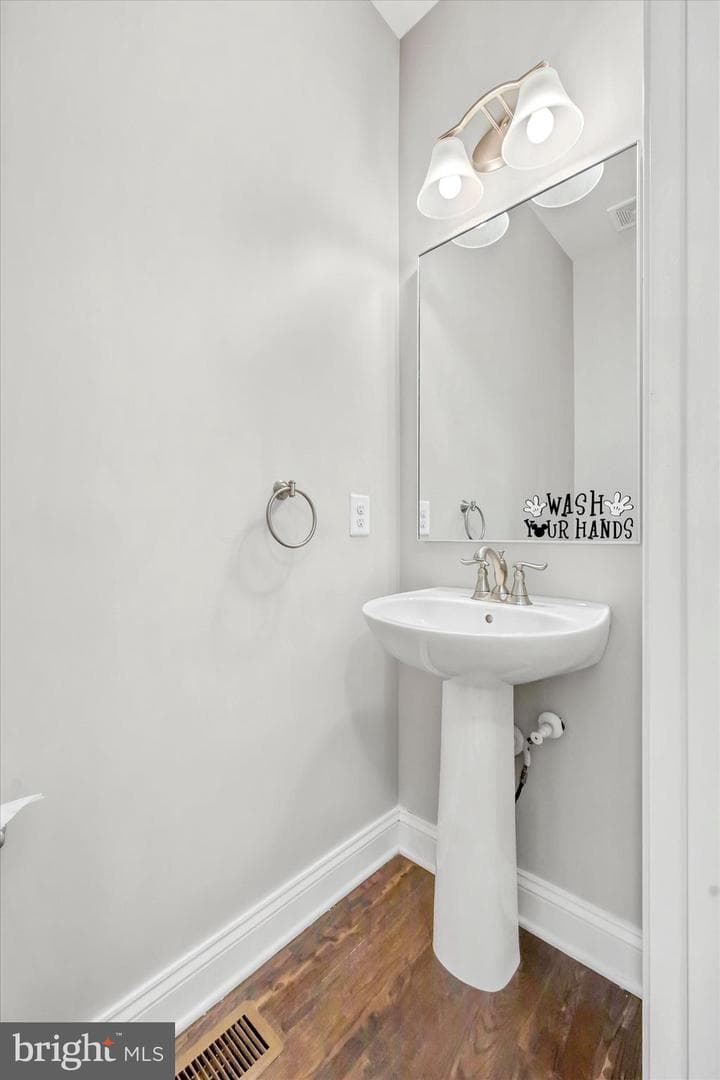 123 Providence Circle photo 6