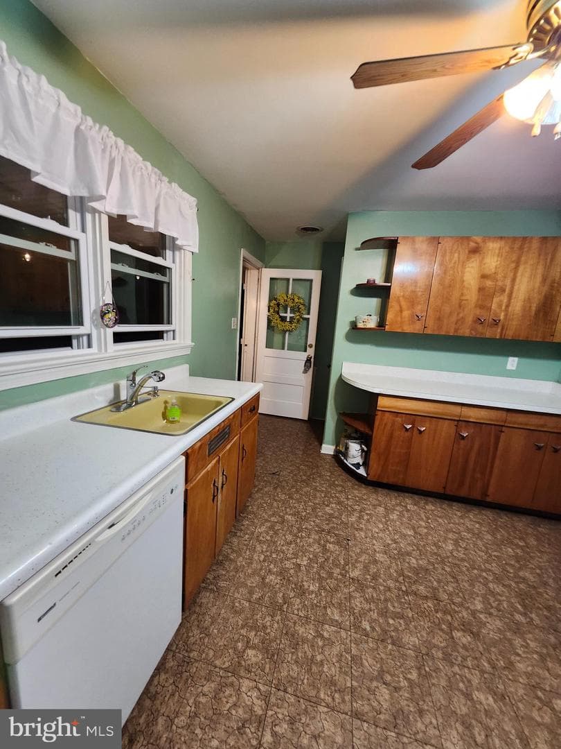 429 S Park Avenue photo 12