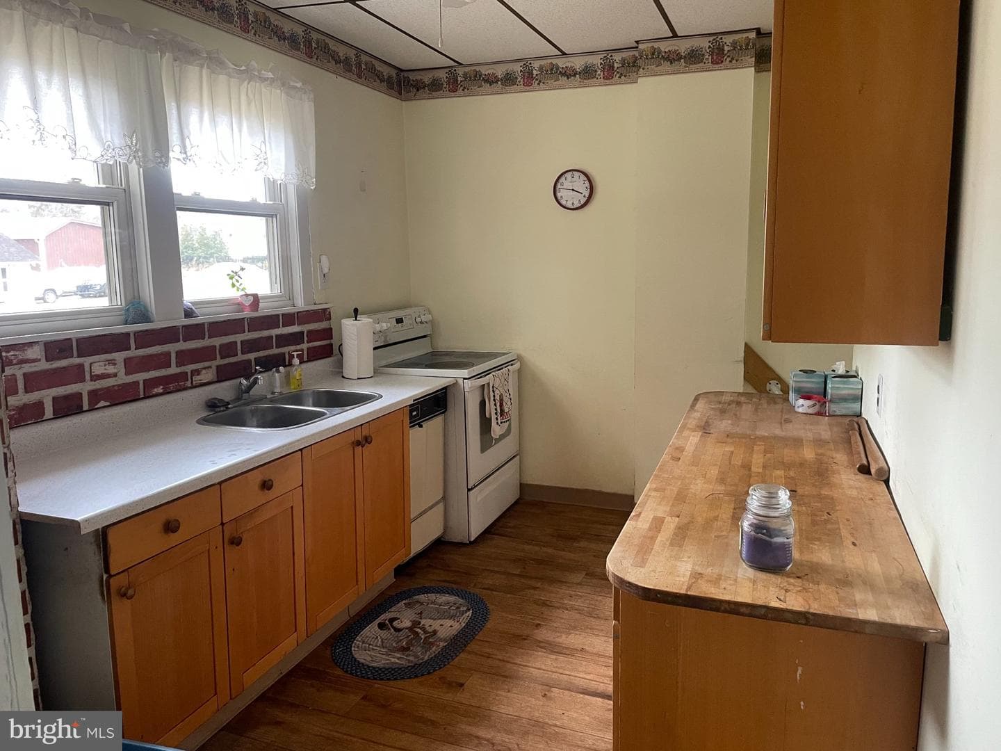 159 Crooked Ln photo 15