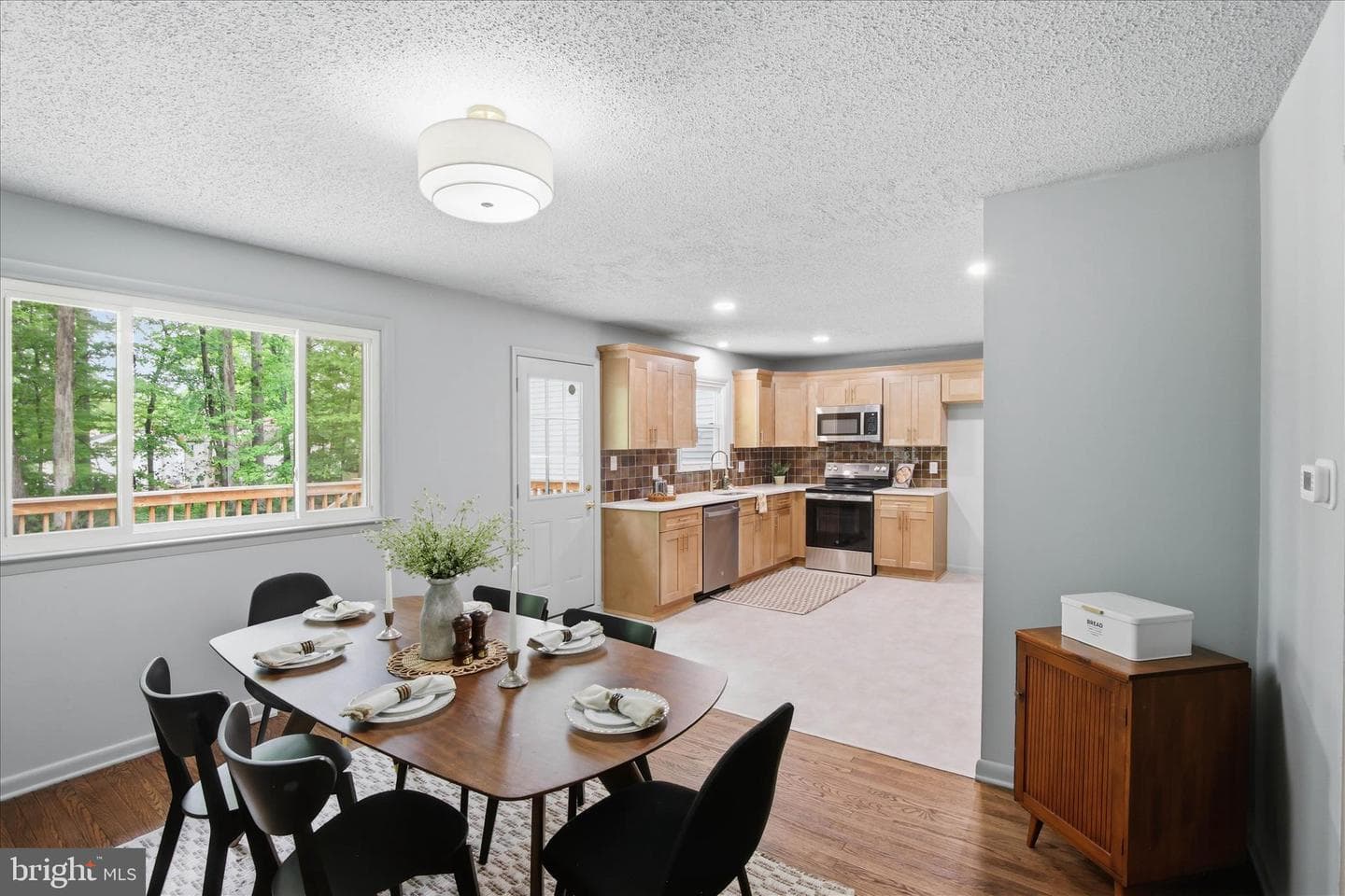 140 Woodland Drive photo 11