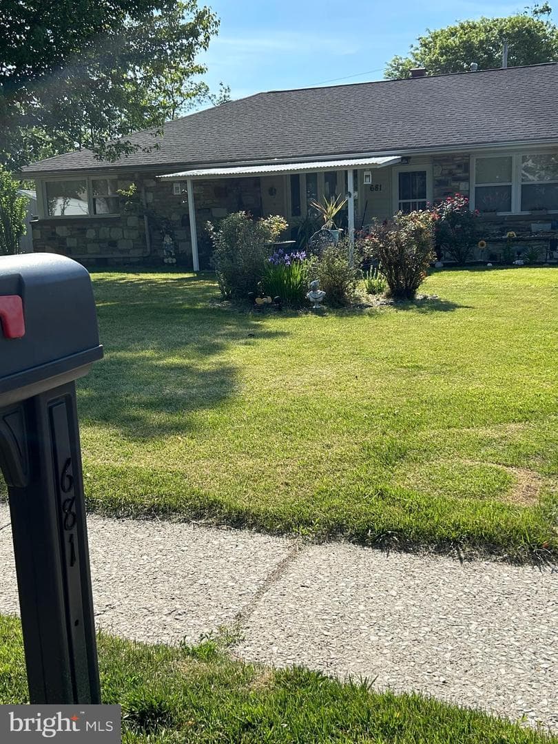 681 Pembroke Road photo 28