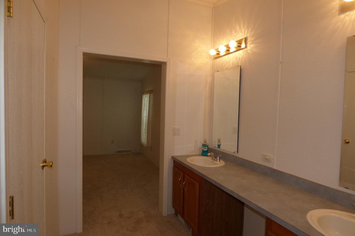 291 Williams Ln photo 15