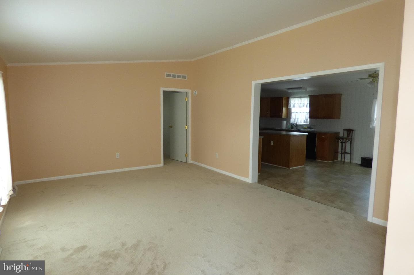291 Williams Ln photo 4