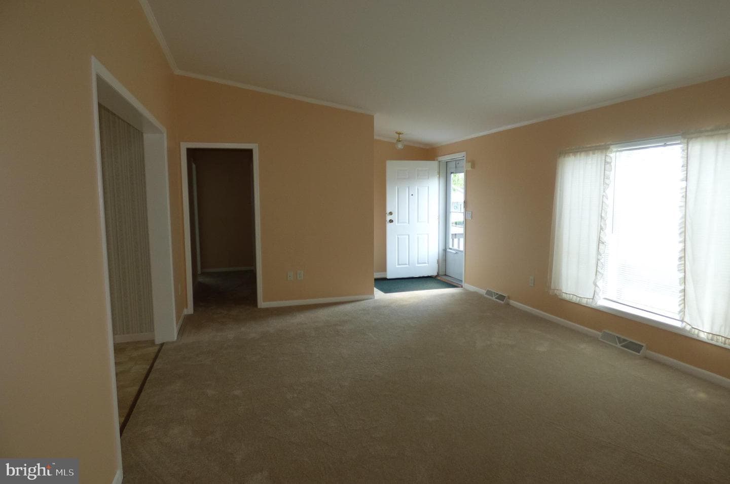 291 Williams Ln photo 6