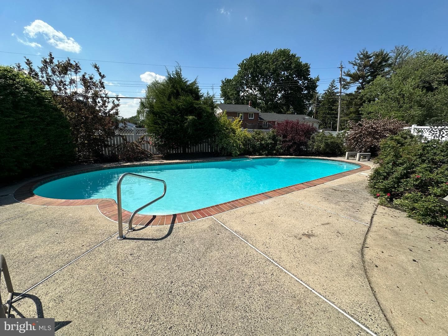 1325 Deflavis Circle photo 23