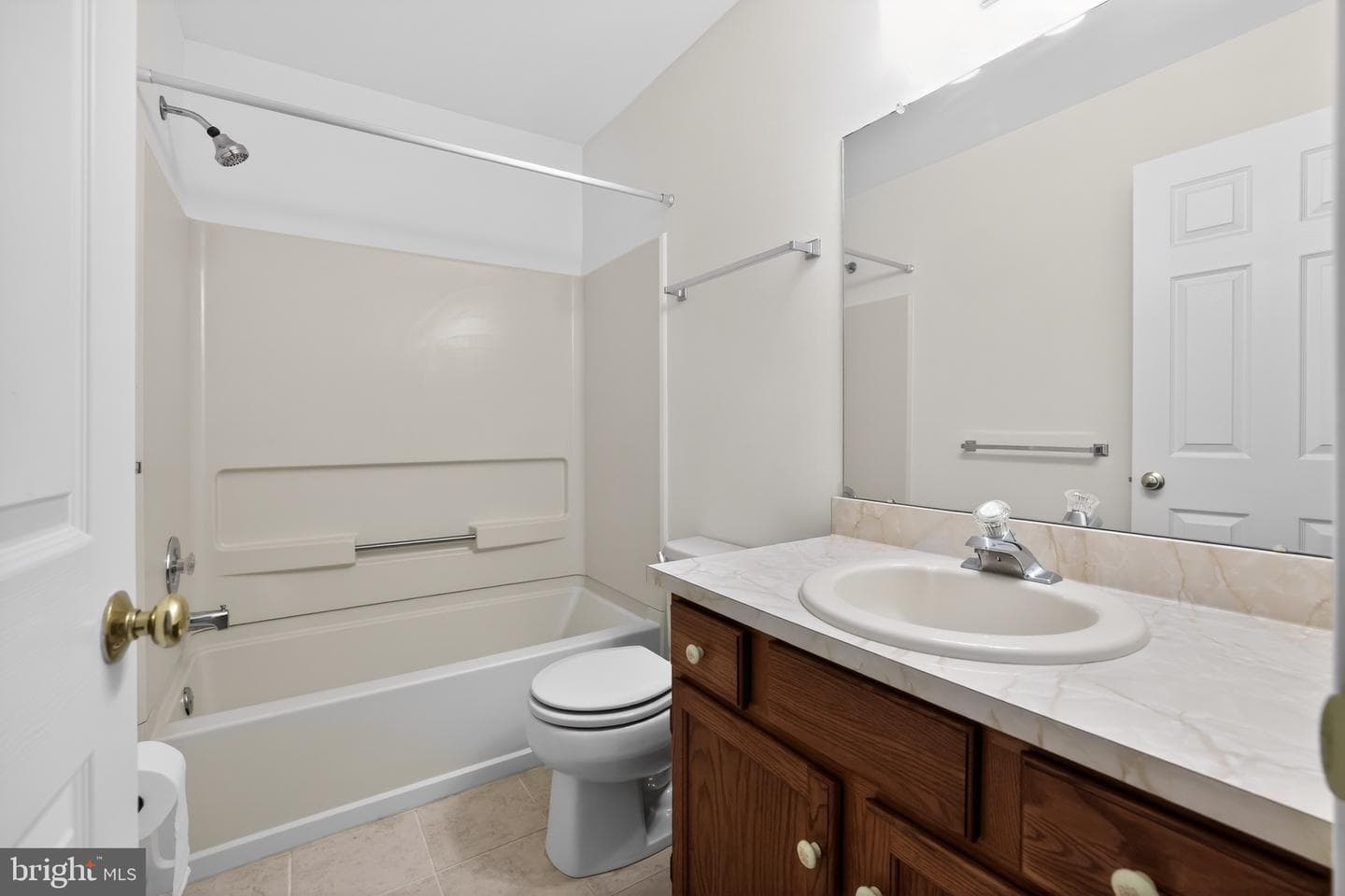 1150 Oxford Circle photo 25