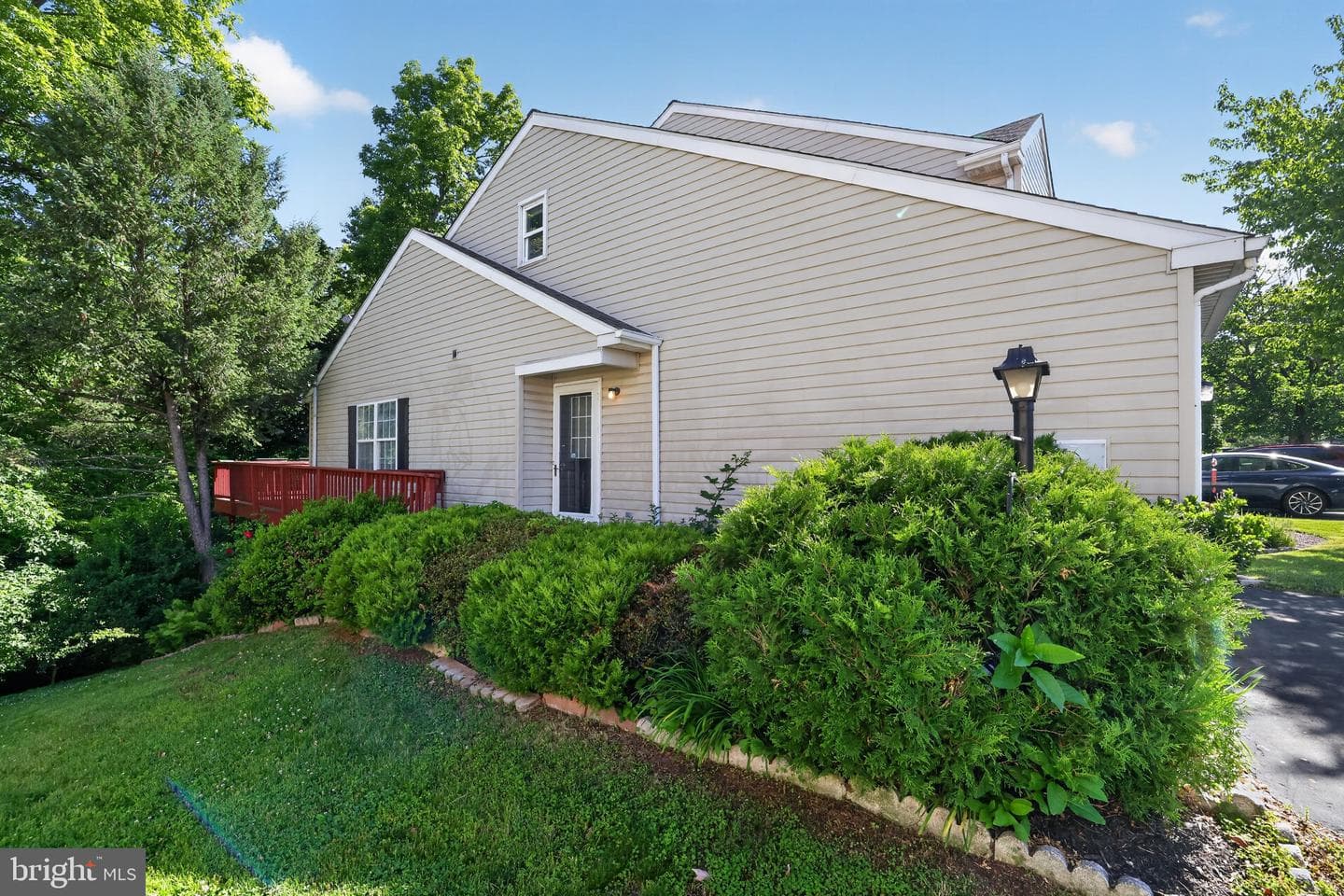 1150 Oxford Circle photo 38