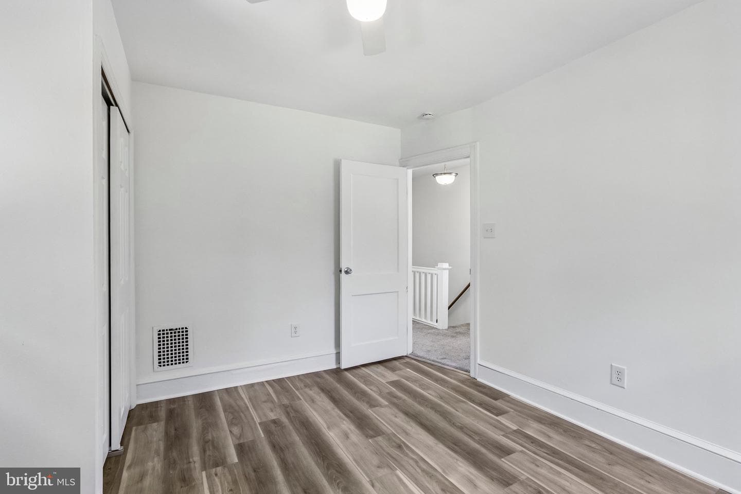 1833 Fairview Avenue photo 26