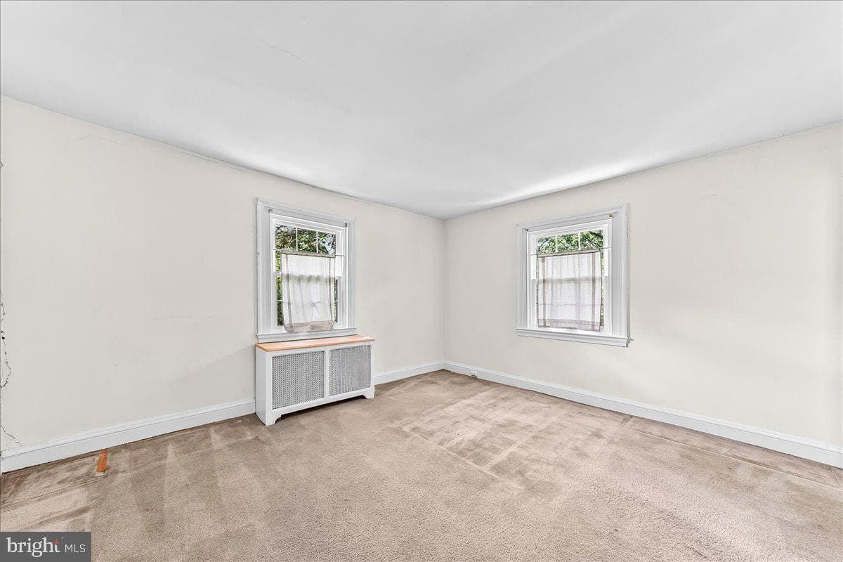 4 E Lodges Lane photo 24