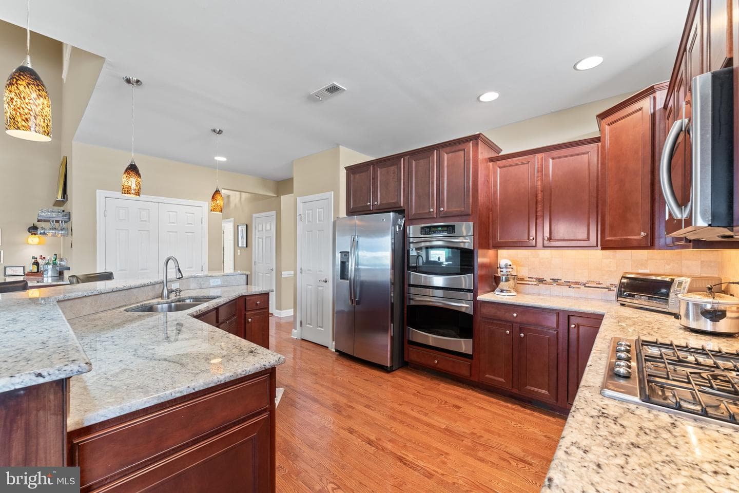 4646 Logan Ct photo 10