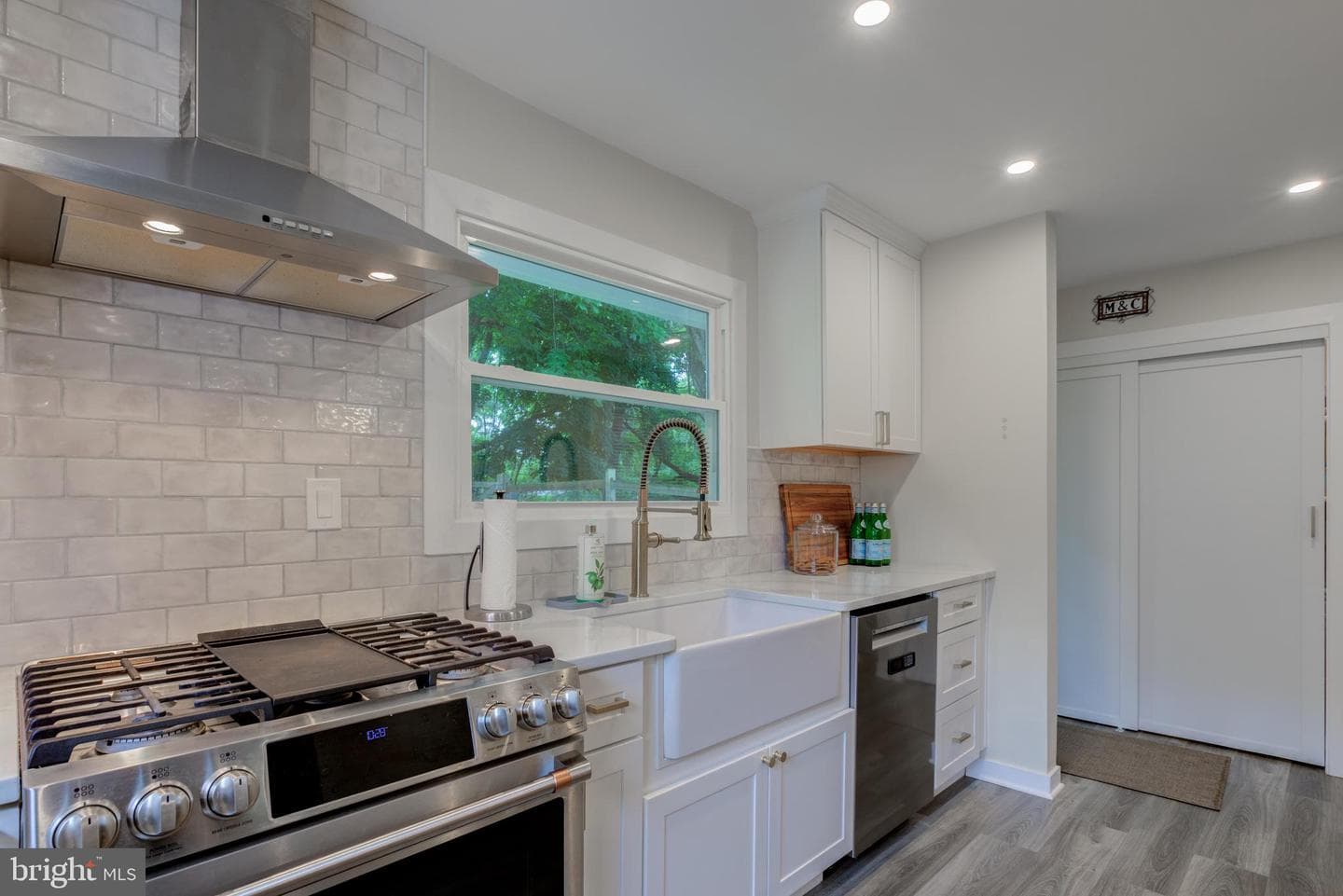 1108 Cromwell Road photo 14