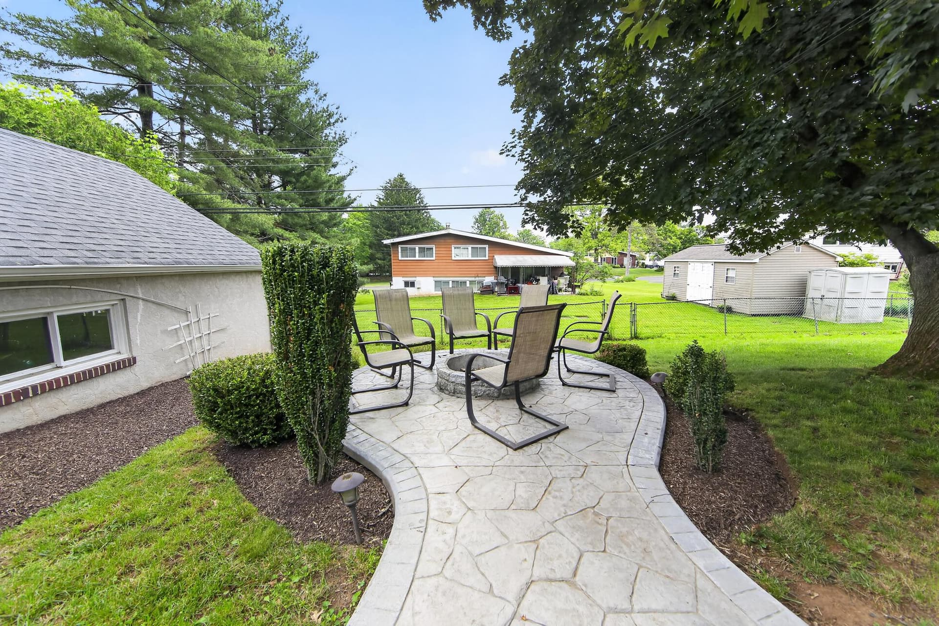 1649 Muhlenburg Drive photo 9