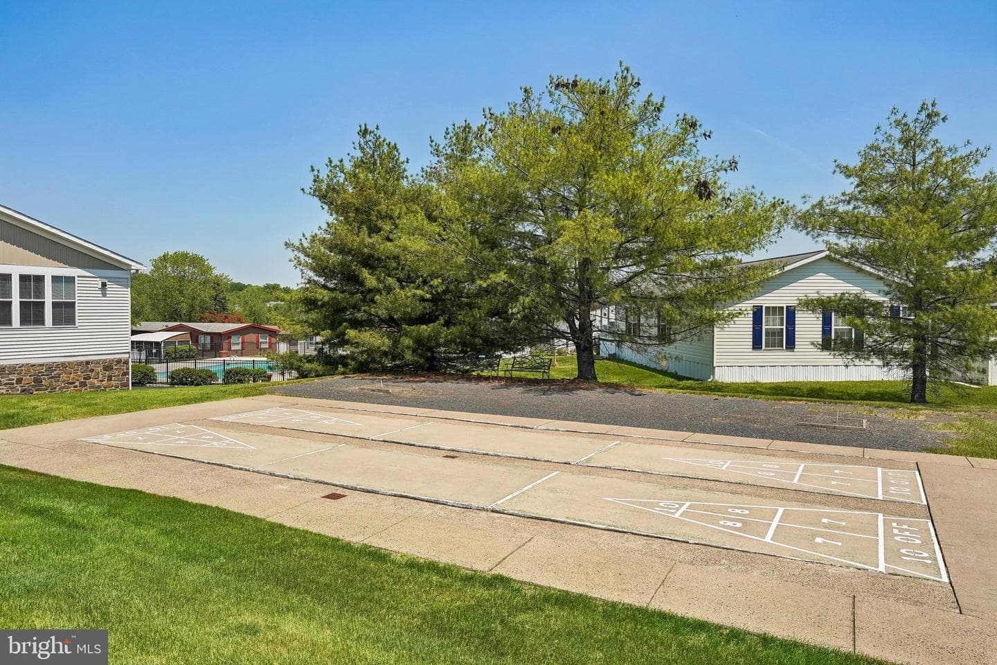 713 Cypress Court photo 33