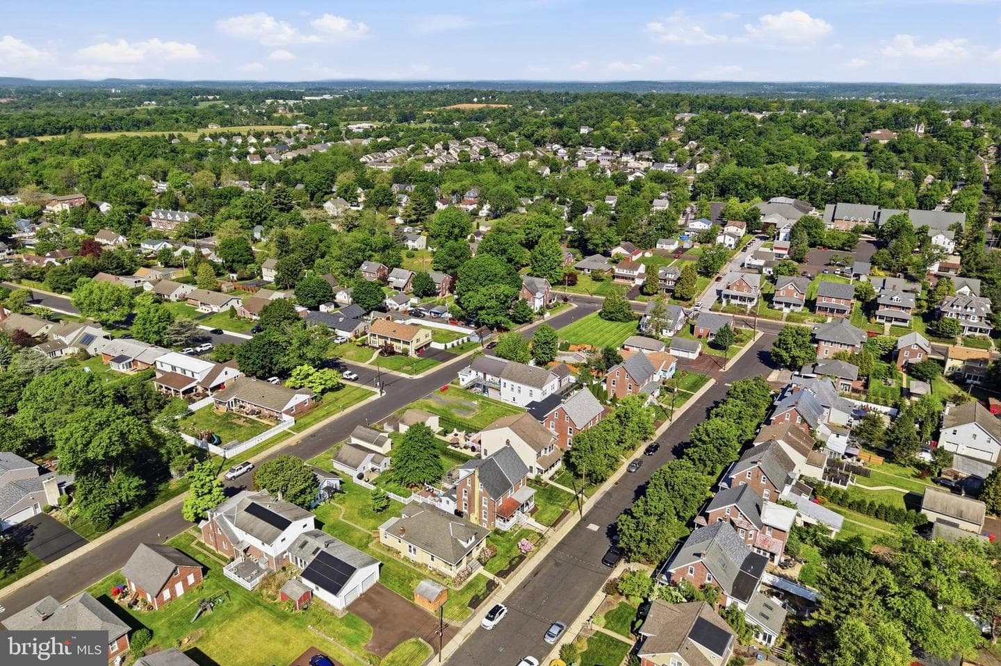 40 Adams Avenue photo 43