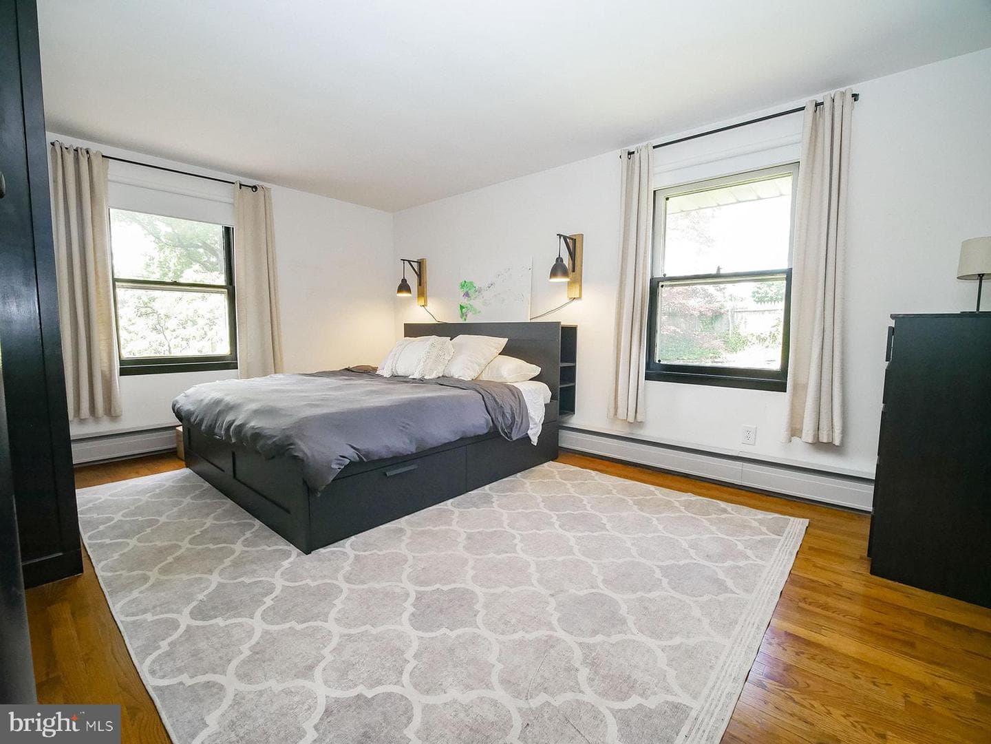 1017 Sycamore Drive photo 18