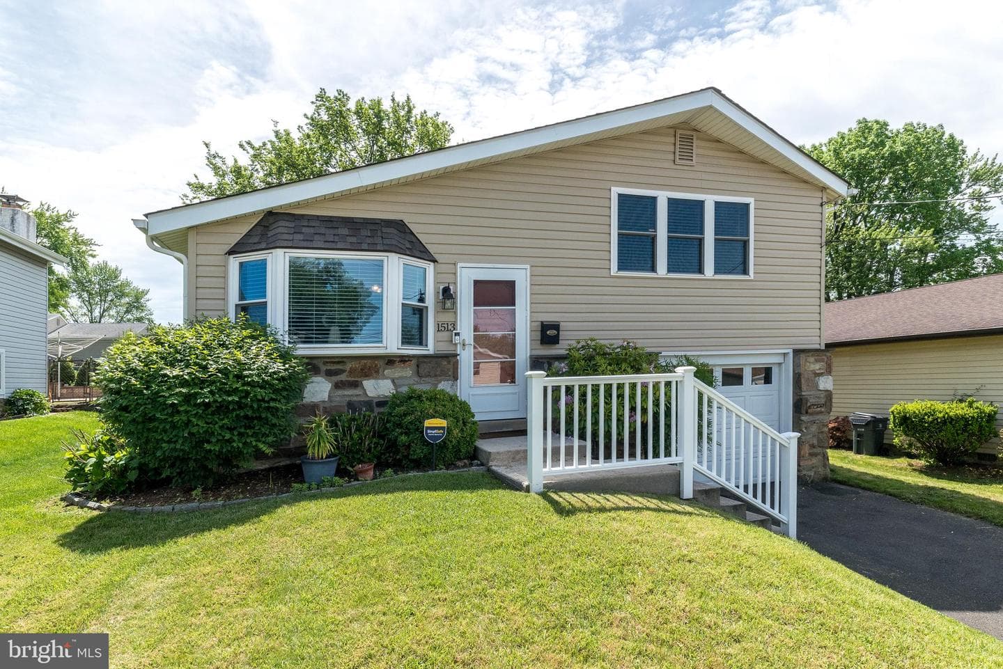 1513 Lindbergh Avenue photo 3