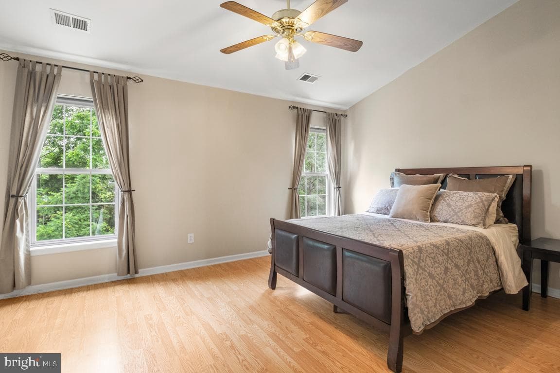 166 Royer #3105 photo 16